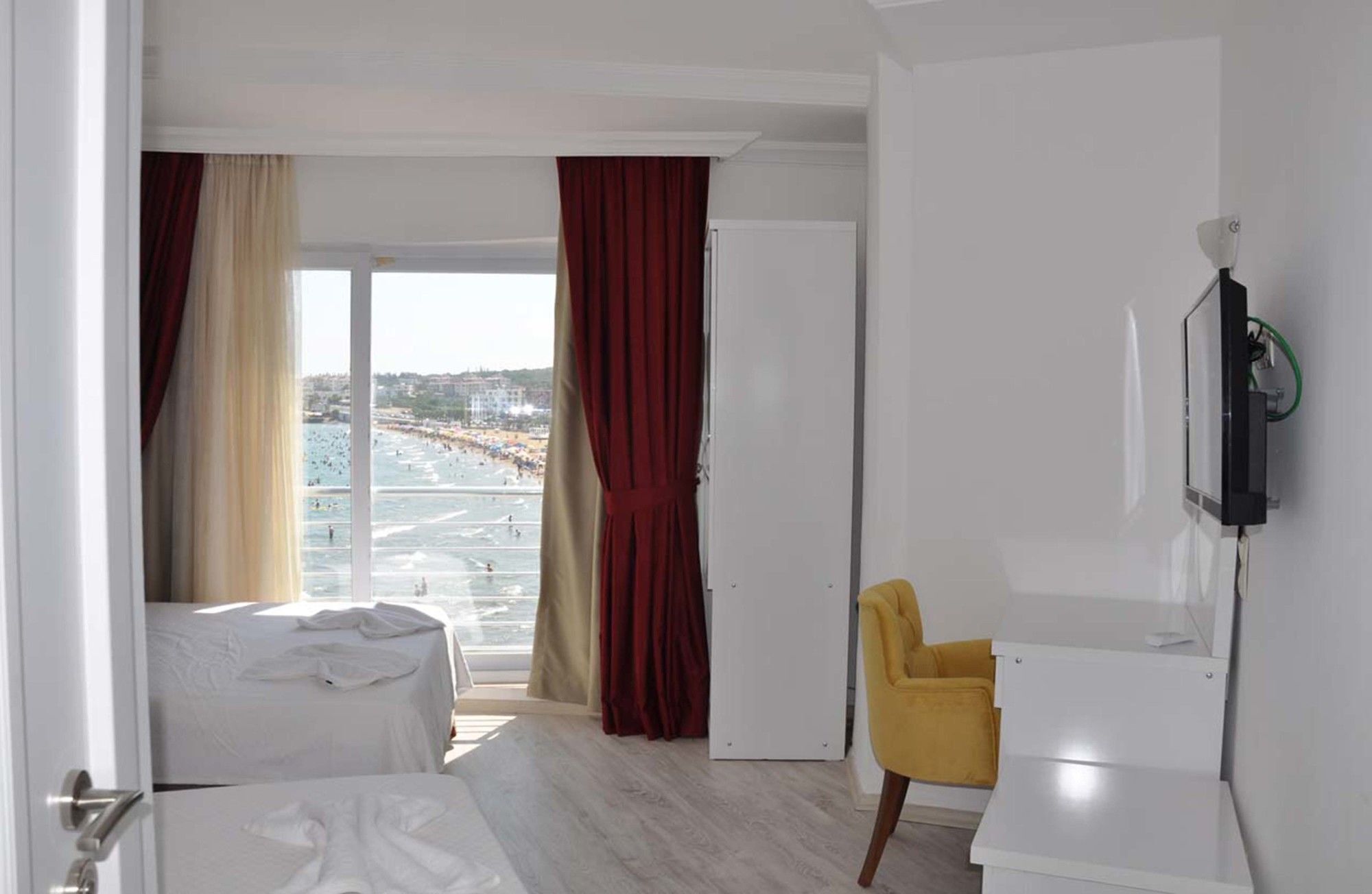 Tepe Beach Hotel Kizkalesi Buitenkant foto
