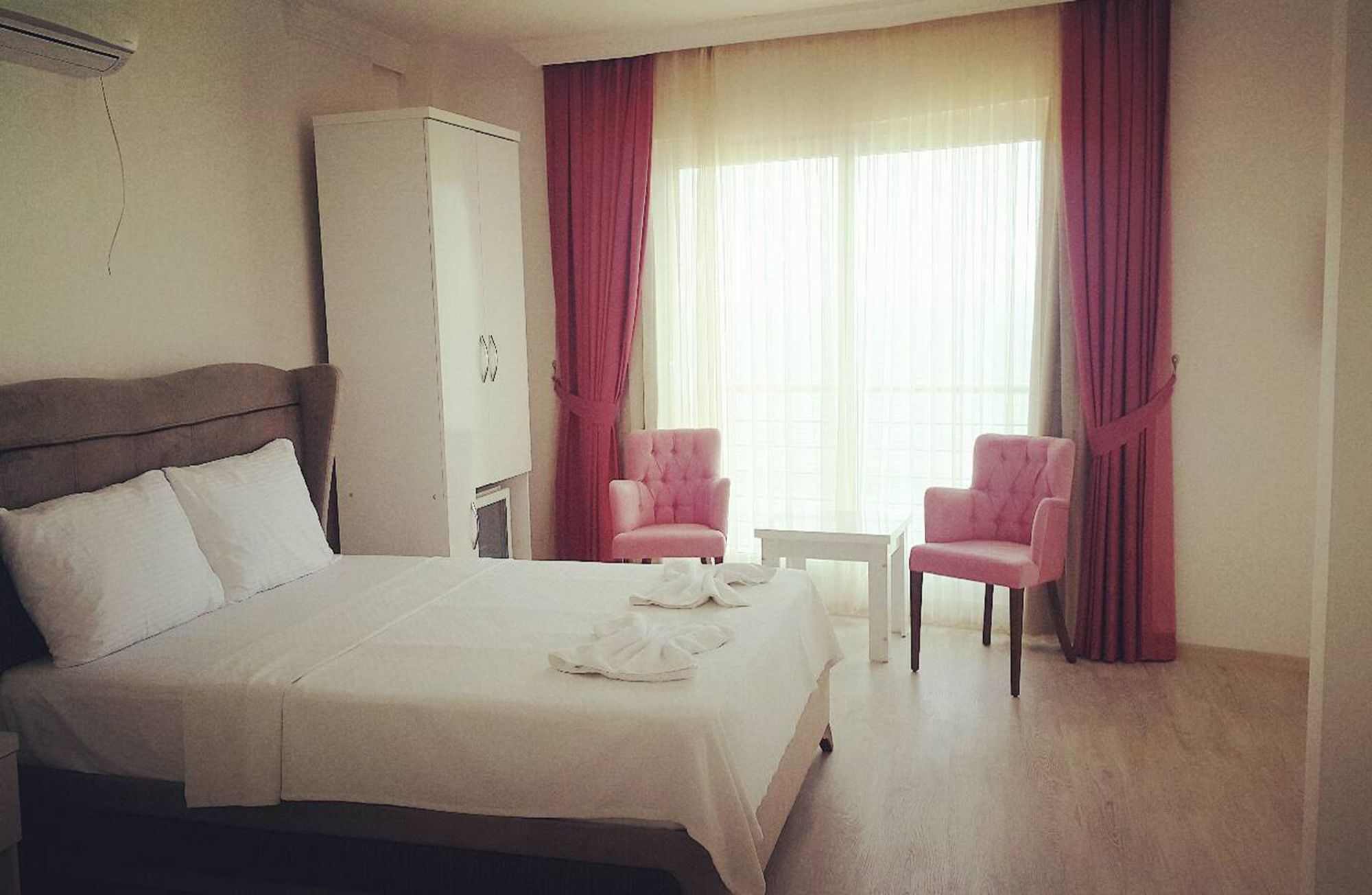 Tepe Beach Hotel Kizkalesi Buitenkant foto